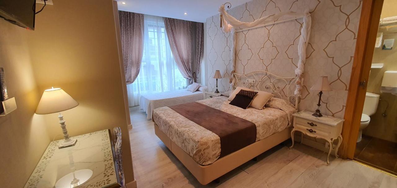 Hosteria Villa De Castro 카스트로우르디알레스 외부 사진