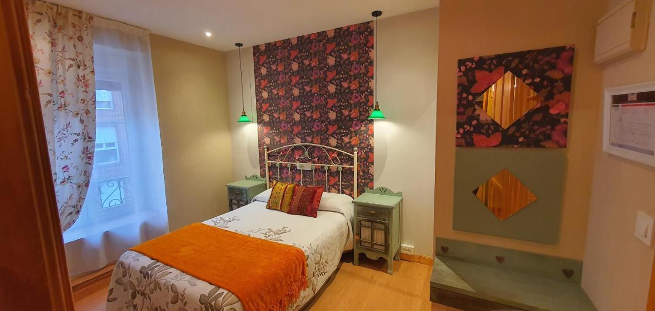 Hosteria Villa De Castro 카스트로우르디알레스 외부 사진
