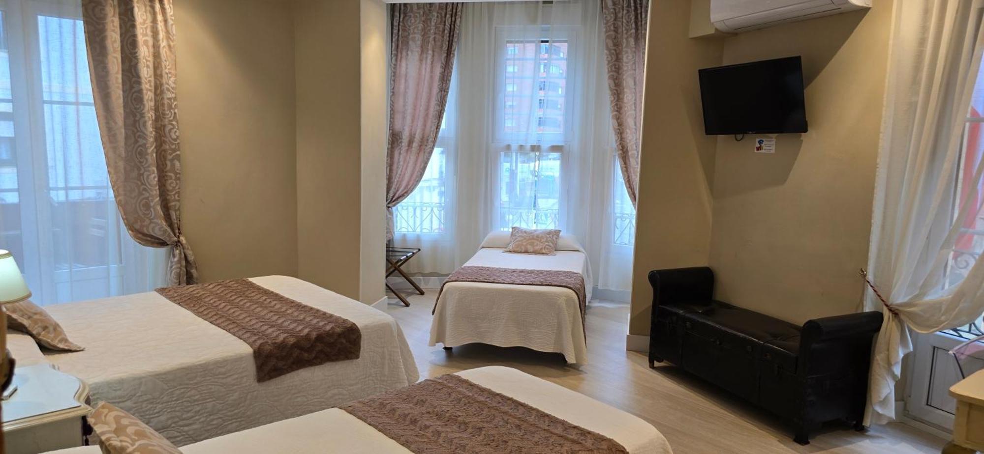 Hosteria Villa De Castro 카스트로우르디알레스 외부 사진