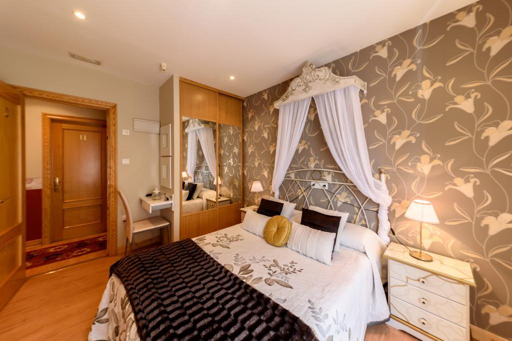 Hosteria Villa De Castro 카스트로우르디알레스 외부 사진